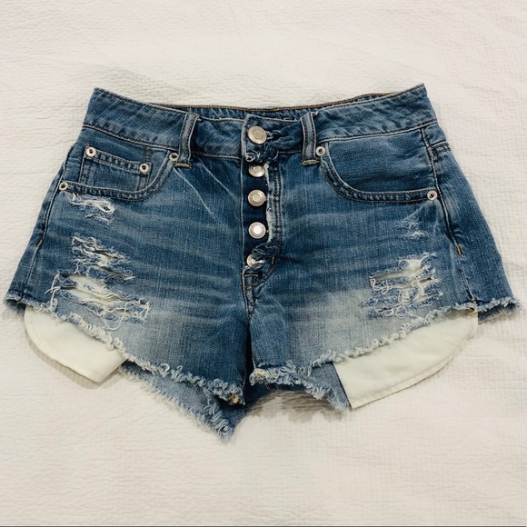 American Eagle Outfitters Pants - AEO high rise festival shorts
